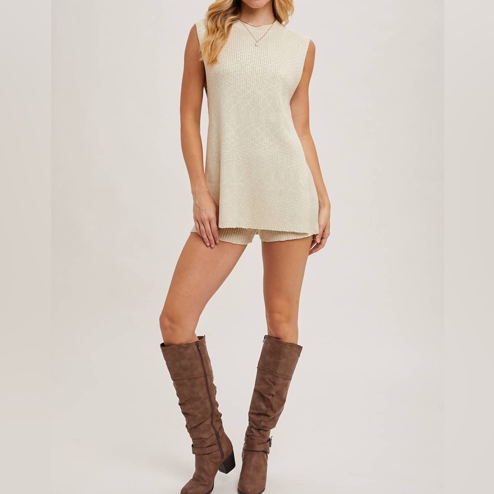 Sleeveless Side Slit & Short Knit Set in Cream